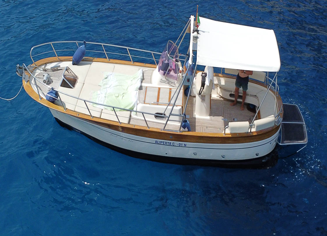 Private Boat Tours Capri | Local Skipper Ciro Aliperta